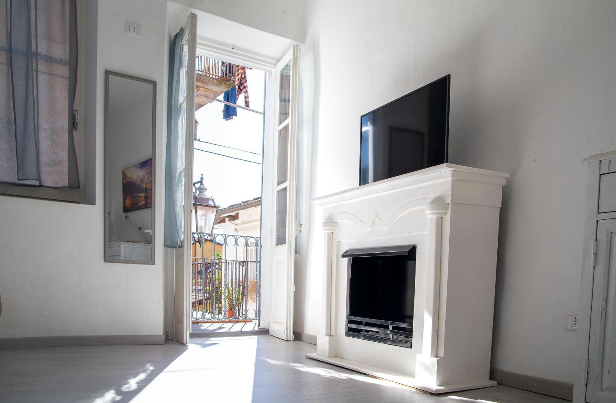 Lago Maggiore Lesa Elena Home Екстериор снимка